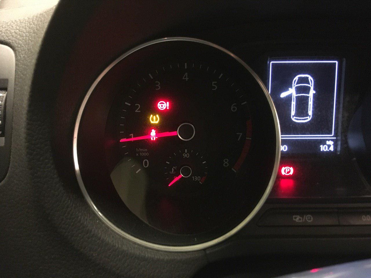 DTS Lopik wist crash data elektrische stuurbekrachtiging Volkswagen Group zonder stuurkolom te vervangen DTS Lopik wist crash data elektrische stuurbekrachtiging Volkswagen Group zonder stuurkolom te vervangen